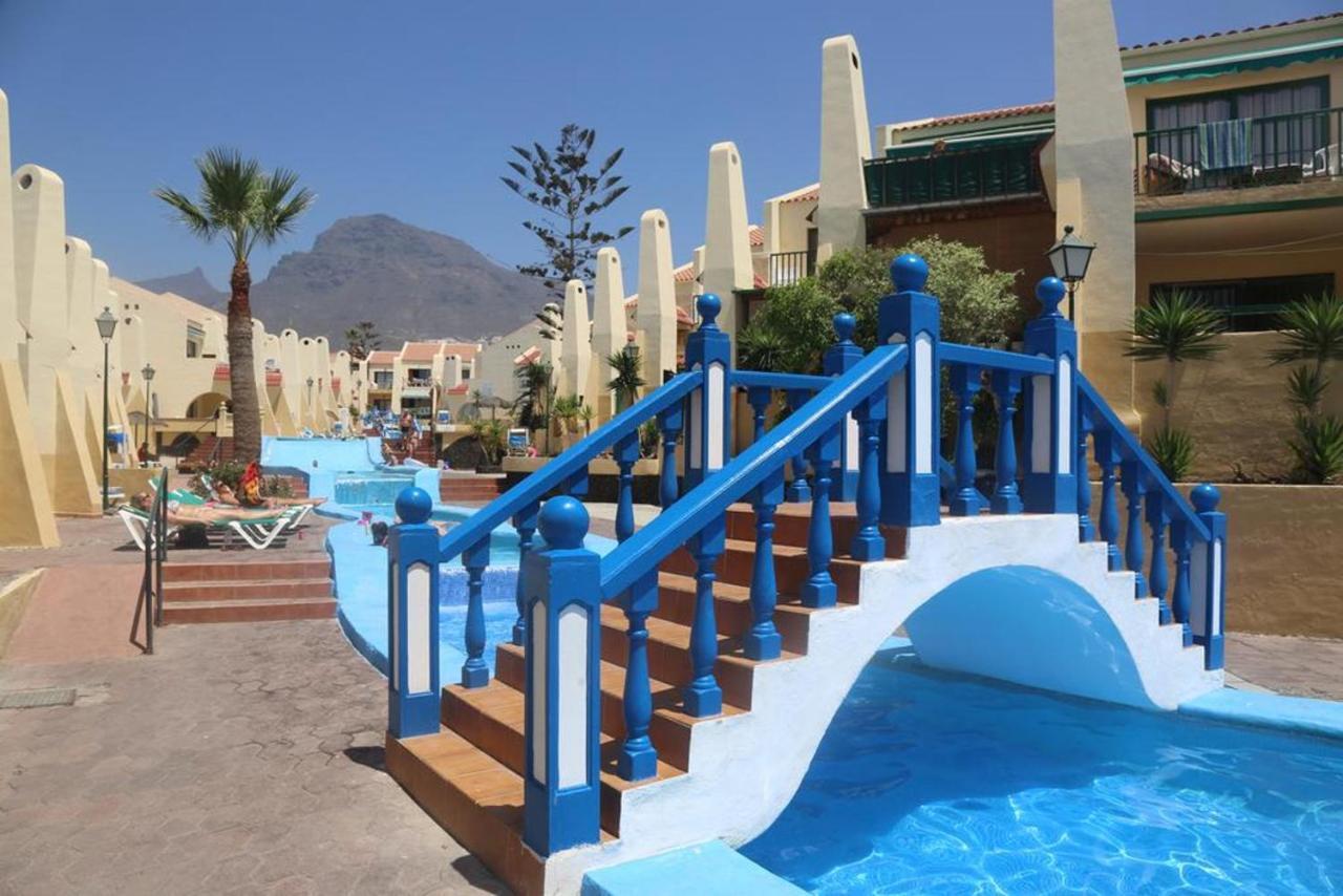 אדחה Comfortable Apartment Next To The Pools מראה חיצוני תמונה